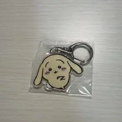 ちいかわ　アクリルキーホルダー　垂れ耳うさぎ