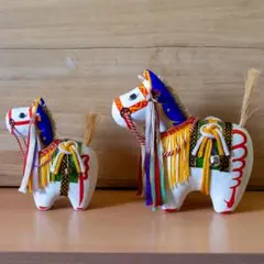 岩手県の郷土玩具「チャグチャグ馬コ」張子馬　大小セット