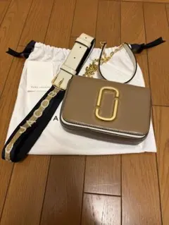 MARC JACOBS ショルダーバッグ ベージュ　チェーンバッグ