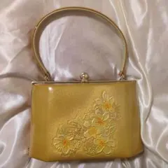 金色 花柄刺繍 和装用バッグ　成人式