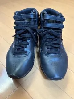 Reebok Easytone ブラック ハイカットスニーカー