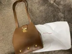 フェラガモ　ヴィンテージ　バッグ