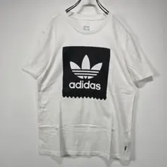 adidas　半袖　Tシャツ　XO　ビッグサイズ　ロゴ　ホワイト　人気　古着