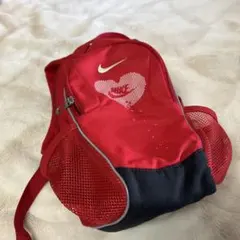 Nike レッド バックパック キッズ