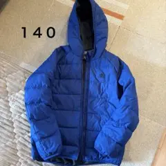 アディダスダウン　140サイズ