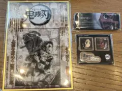 鬼滅の刃　ダイニング　お楽しみくじ　コラージュ台本アクリル色紙　ロング缶バッジ