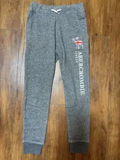 abercrombie kids アバクロ グレー スウェットパンツ　150