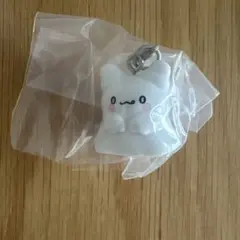 ガチャガチャ　サンリオ　めじるしアクセサリー　はなまるおばけ