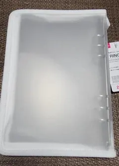 新品未使用　DAISO 6リングファイル A5サイズ ホワイト