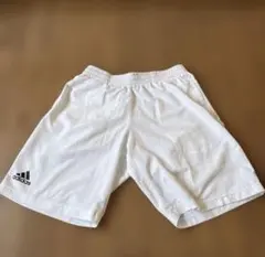 メンズ　adidas テニス　ハーフパンツ　白　Mのサムネイル