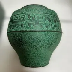 南部鉄器 花柄 花瓶 未使用 鉄瓶急須0.3リットル 藍色花織り／桜色花織り｜雑貨・日用品