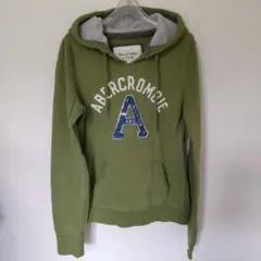 アバクロンビー&フィッチ　ロゴ刺繍プルオーバーパーカー＆Tシャツ