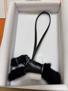 【新品】エルメス バディ チャーム 黒 ×グリパンタン 首輪付のサムネイル