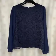 紺色前身頃レースカットソー