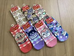 ★新品★アンパンマン　ドキンちゃん　バイキンマンレディース靴下 7足セット