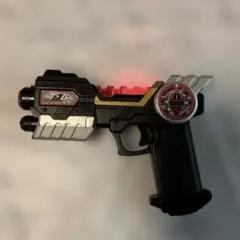 Item thumbnail for item 7294bf5c-92b9-4d05-b17a-f3bddb9419b3