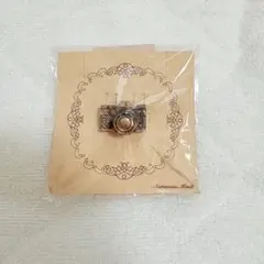 2個セット‼️ 新品未使用品　Samansa Mos2 ブローチ　カメラ