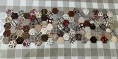 Cochiさん専用です❣️ パッチワーク材料　茶系100ピース。