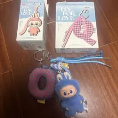 POPMART ラブブ イニシャル チャーム PIN FOR LOVE 【O】