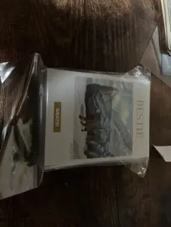 中古　スリーブ　grats bestie