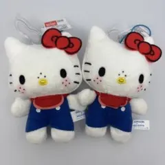 2個セット　モンチッチ × ハローキティ おそろいアクリルチャーム付きマスコット