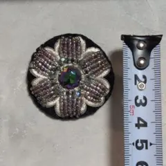 【4個セット】ビーズ刺繍ブローチ　手作り　桜　花　宇宙　ブラック　ハンドメイド