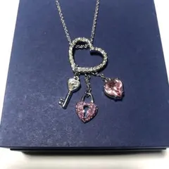 スワロフスキー　ネックレス　カイリ