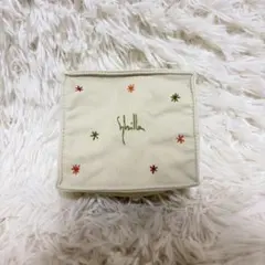 Sybilla シビラ　布製　フリーボックス　刺繍入り