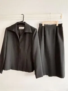 ❤️美品❤️レディース　スーツ　礼服　冠婚葬祭　フォーマル　結婚式　入学式　黒