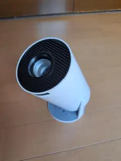 ☆一度開封したのみ ニトリ 家庭用液晶プロジェクター NEP-K220MM
