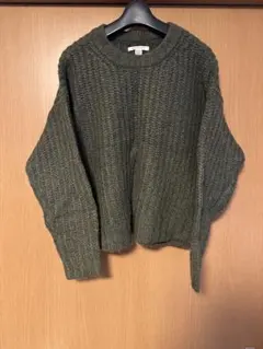AMERICAN EAGLE オリーブグリーン 長袖ニット