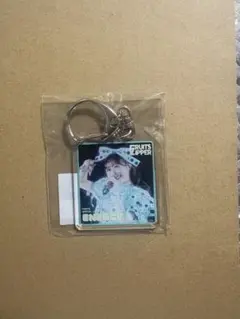 FRUITS ZIPPER 櫻井優衣 アクリルキーホルダー ENERGY