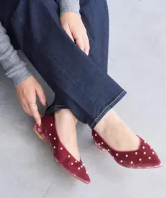 Le Talon ルタロン ポインテッドパールスタッズフラット パンプス