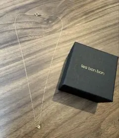 【les bonbon】フロート ネックレス　ルボンボン　ペリドット　グリーンのサムネイル
