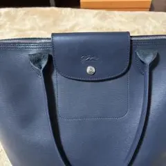 LONGCHAMPルプリアージュシティ M A4サイズ収納可