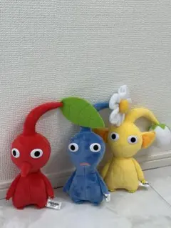 任天堂 ピクミン 一輪挿し 赤ピクミン・青ピクミン 2点セット - メルカリ