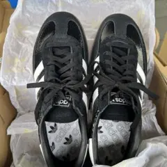 adidas新品23センチスニーカー
