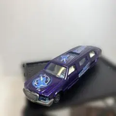 マジョレット 『 メルセデス ベンツ リムジン 』 紫色