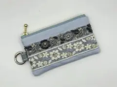 19 キルト芯入りミニポーチ　インド刺繍リボン　ブルー×濃ブルー