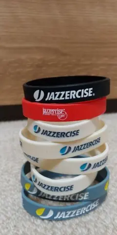 Item thumbnail for item 30340304-6c3a-4e80-9c23-20e489b7b407