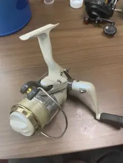 Item thumbnail for item 2ee1b9ba-e6a8-401c-89fb-ee8efadd89c4