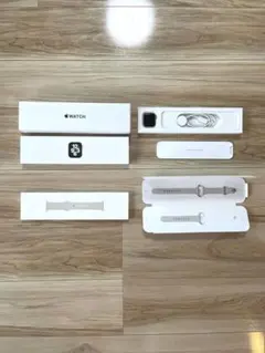 Apple Watch SE 44mm ピンクゴールド 本体　バンド付