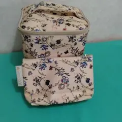 AG by aquagirl 花柄バニティポーチ＆ミニポーチセットのサムネイル