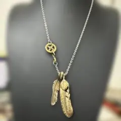上金縄ターコイズ2連フェザーネックレス　先金　革紐 メディスンホイール 上金縄ターコイズ 2連 フェザーネックレス 先金 革紐 メディスン