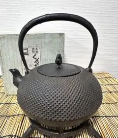 Item thumbnail for item ccf80b11-6fa3-4eb1-a3e7-852e8ffe64cb