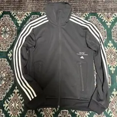 美品 アディダス トラックジャケット ブラック Mサイズ