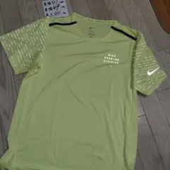 ナイキ ランニング ディビジョン ショートスリーブ ランニングトップ