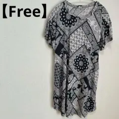 サイズ【Free】バンダナ柄 袖フリル　パッチワークワンピース　紺ネイビー