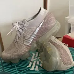 Item thumbnail for item 1061114c-7c9c-4b80-bd0d-03ea690ae841