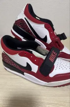 Nike Jordan Legacy 312 Low "Chicago" 紐付き